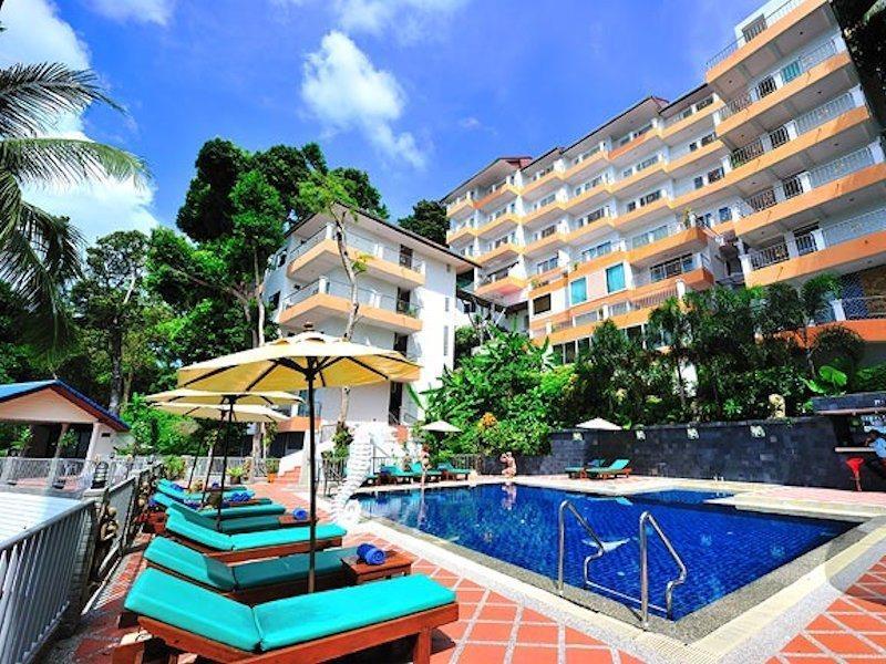 Blue Beach Club & Resort Patong Exterior photo