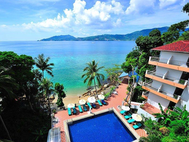 Blue Beach Club & Resort Patong Exterior photo