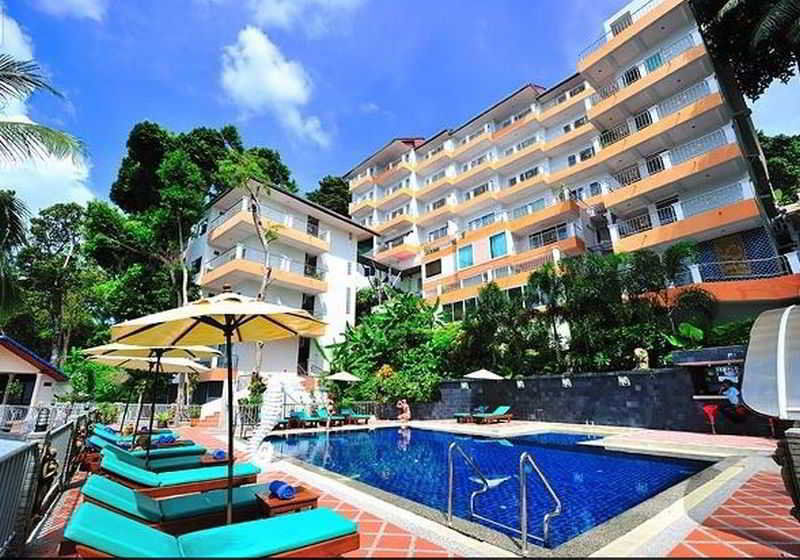 Blue Beach Club & Resort Patong Exterior photo